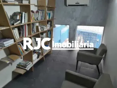 Casa - / Comercial / Botafogo