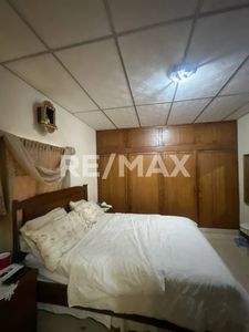 Casa Comercial y galpón Urb. Urdaneta, Remax Millenium Foto 5 de 8