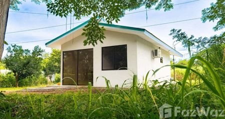Casa de 2 Habitación en Venta en Carrillo, Guanacaste for ₡53,400,000