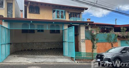 Casa de 3 Habitación en Alquiler en Curridabat for ₡852,000/mo