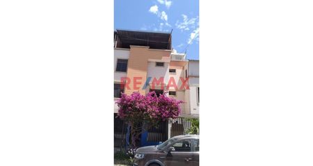 Casa de 3 Habitación en Alquiler en Piura, Piura for S/2,260/mo 