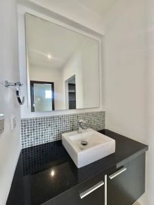 CASA DE LUJO EN ALQUILER - COLINAS 1 (URUBO) Foto 2 de 21