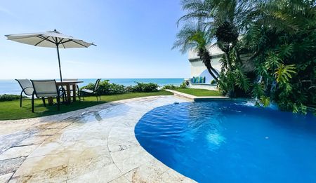 Casa de Lujo Frente al Mar en Venta en Coronado, Panamá