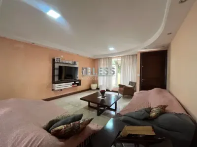 CASA DE RUA À VENDA NO BAIRRO JARDIM ANA MARIA - JUNDIAÍ - CA03309