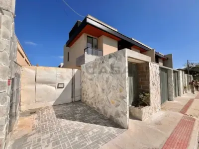 Casa duplex c/ 2 Suítes em Morada de Laranjeiras