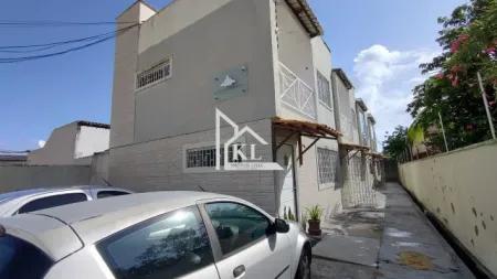 Casa duplex em condomínio - Nova Parnamirim