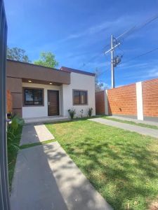 Casa en alquiler a estrenar, Luque, Maramburé