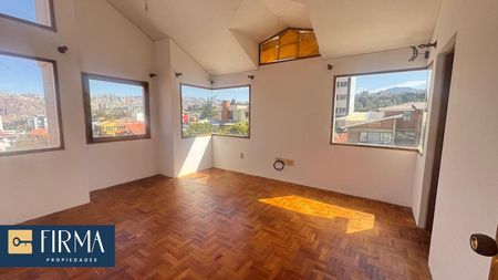 CASA EN ALQUILER ACHUMANI CALLE 14 COMERCIAL