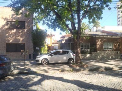 Casa en Alquiler en La Plata (Casco Urbano)  sobre calle 39 e/ 6 y 7 n° 564 Casa b, buenos aires 