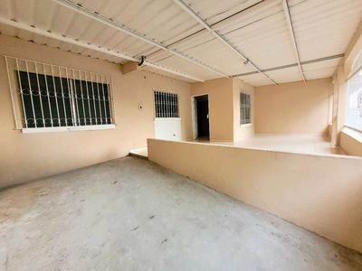  Casa en Alquiler en Mañanitas - Residencial Las Américas