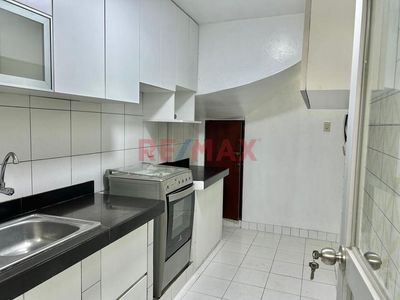 Casa en alquiler Jirón Los Brigadieres 968, Urbanización Santa Constanza, Santiago De Surco, Lima, 15023, Per