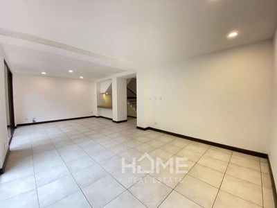  Casa en Alquiler San Rafael de Escazú, dentro de exclusivo condominio 3ha3bañ2par +habServ $2900
