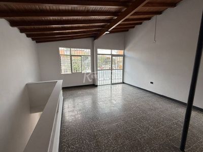 CASA EN ARRIENDO
