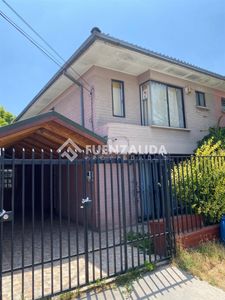 Casa en arriendo de 3 dorm. en Maipú