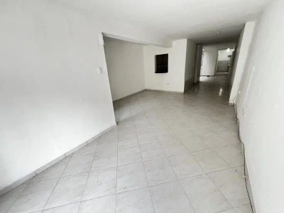 Casa en Arriendo en Alcala, Envigado
