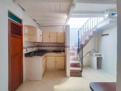 Casa en Arriendo en Camino Verde, Envigado Picture 3 of 4