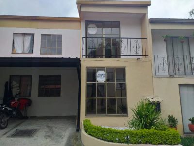 Casa en Arriendo en Conjunto Cerrado Zapan, Dosquebradas