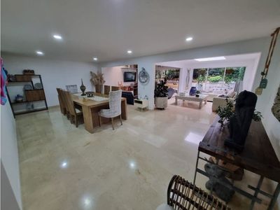 Casa en Arriendo en Exclusiva Unidad Cerrada de Castropol