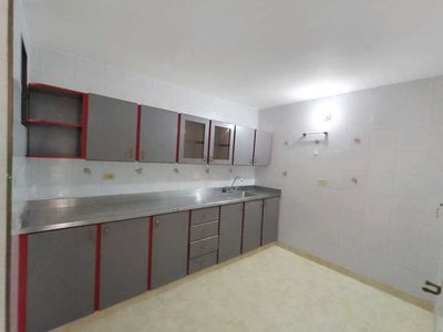 Casa en arriendo en Medellin, La Milagrosa