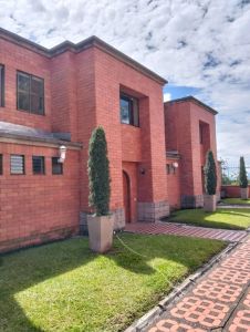 Casa en Arriendo en Pinares, Pereira