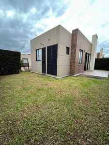 Casa en Arriendo en Siberia, Cota