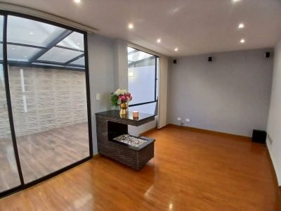 Casa en Arriendo en Vereda La Balsa, Chía