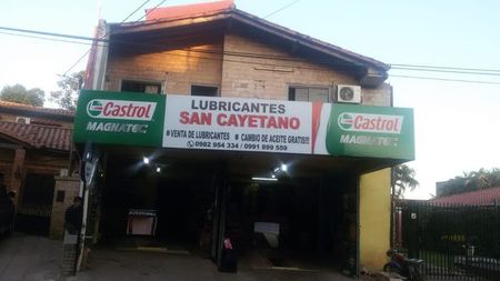 CASA EN CAPIATA, KM 18, A 3 CUADRAS DE LA RUTA2. Y5200.