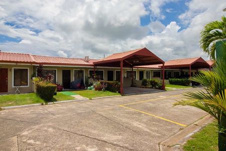  Casa en Condominio a 100 mts de la Playa – Jacó, Garabito Foto 1 de 20