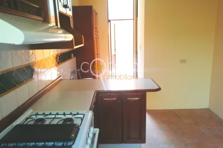 CASA EN RENTA EN FRACCIONAMIENTO SOBRE RECTA A CHOLULA