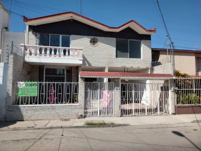CASA EN VENTA COLONIA LAS REYNAS
