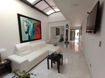 Casa en Venta en Calasanz, Medellín