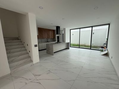 Casa en venta en Casa Fuerte, Tlajomulco de Zúñiga, Jalisco