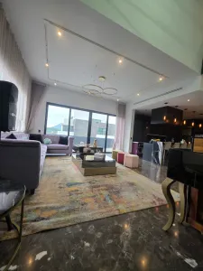 Casa en Venta en Cercanía de Sierra Alta 9o Sector, Sierra Alta