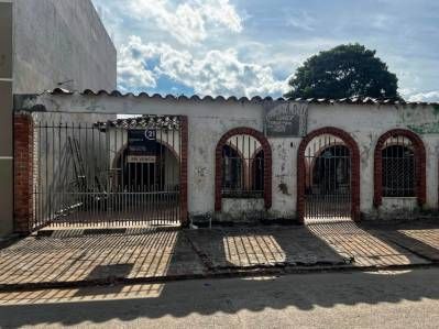 CASA EN VENTA EN COTOCA