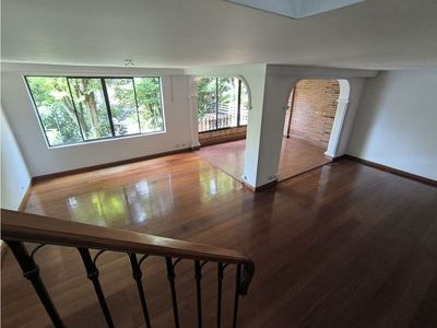 Casa en Venta en El Poblado Sector El Campestre
