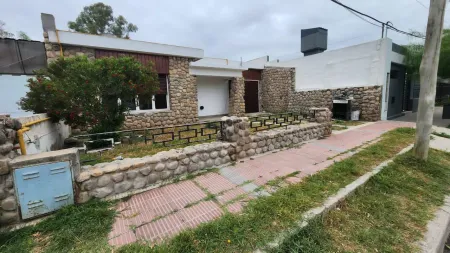 Casa en Venta en Goyan Funes 100, Yocsina