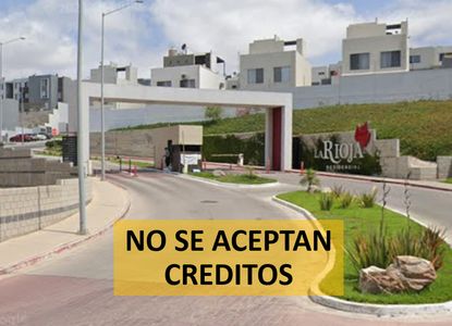 Casa en venta en  La Rioja, Tijuana, B.C., México