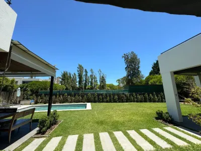 Casa en Venta en Laguna del Sol, Laguna del Sol Imagem 1 de 16