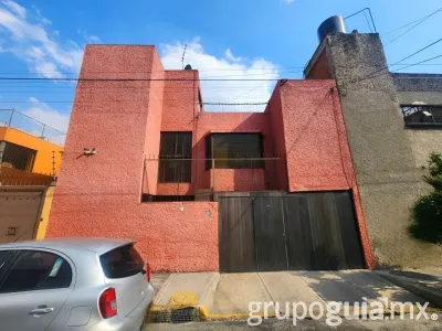 Casa en Venta en Playa Salagua, El Retoño