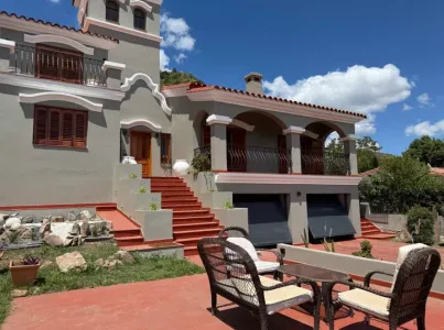 Casa en Venta en Rivadavia 1000, Villa Carlos Paz