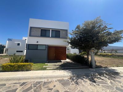 Casa en venta en SAN CRISTOBAL ZAPOTITLAN, Jocotepec, Jalisco