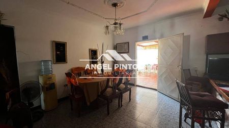 CASA EN VENTA LOMAS DEL VALLE II MARACAIBO API 7142