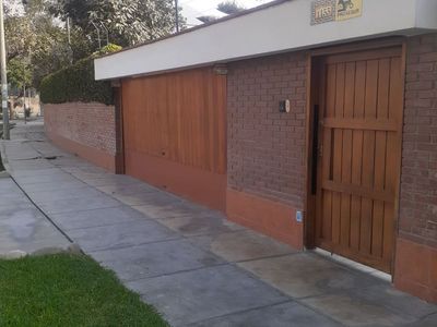Casa en venta Los Cedros, Chaclacayo, Perú