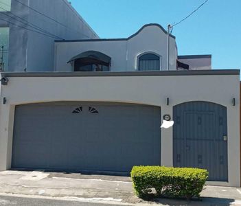 Casa en Venta – Pozos de Santa Ana