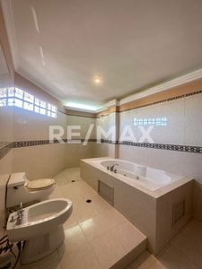 Casa en Venta Urb. La California. Remax Millenium Foto 7 de 8