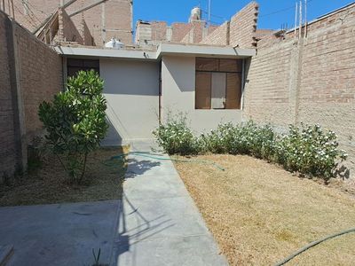 Casa en venta Urbanización Los Cedros De La Pradera, La Pradera, Chiclayo, Perú
