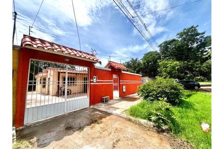 CASA EN VENTA ZONA SUR 7MO ANILLO AV MIGUEL DE CERVANTES
