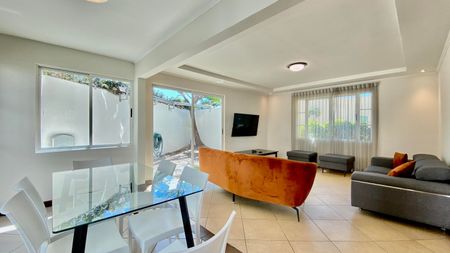 Casa Escazú Imagem 2 de 10