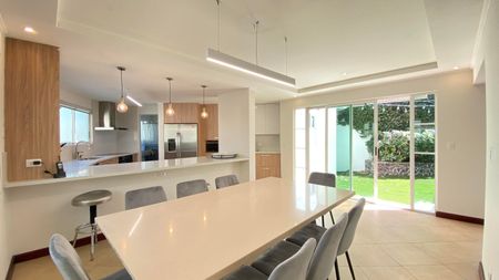 Casa Escazú Imagem 4 de 10