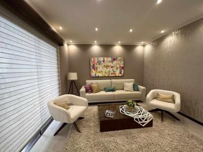 [CASA INDEPENDIENTE EN ALQUILER PARA OFICINAS O VIVIENDA PET FRIENDLY | SOBRE AV. RADIAL 27, entre 3er. y 4to. Anillo] Foto 21 de 23